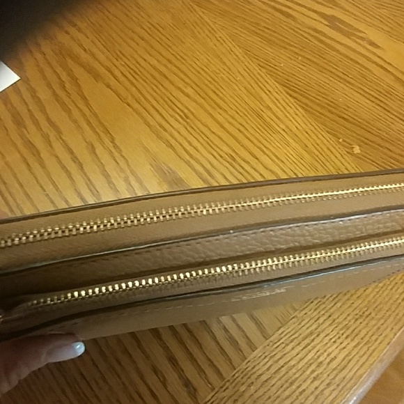 Coach wristlet wallet